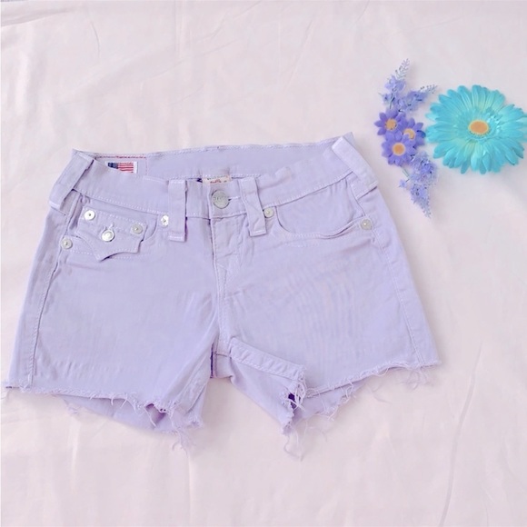 True religion keira shorts, size 25, 7”rise, 3.5” inseam, lavender, purple - Picture 2 of 8